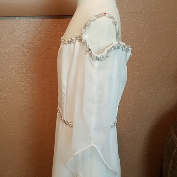 Handmade first communion dress - Picture 5 of 6
